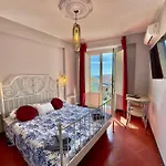 Taorminas Sun Central Boutique Guesthouse & Suites