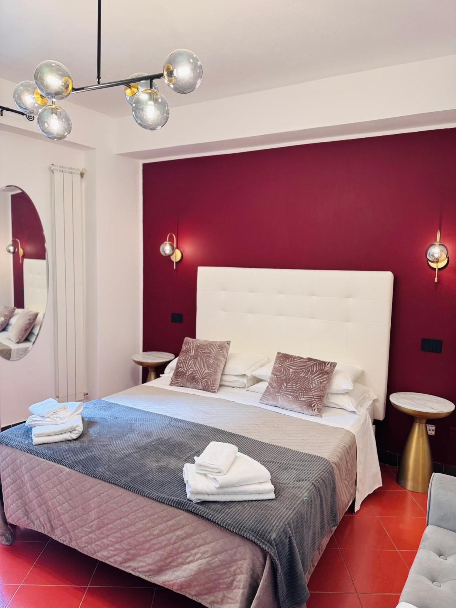 Taorminas Sun Central Boutique Guesthouse & Suites Bed & Breakfast